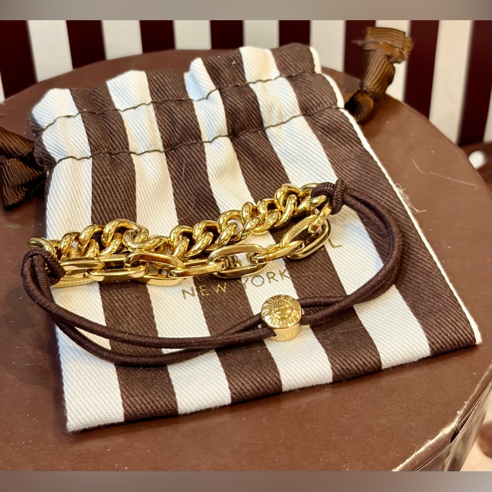 NWOT HENRI BENDEL Stretch Bracelet and/or Ponytail Gold-Toned Spellout Accessory - Picture 7 of 11